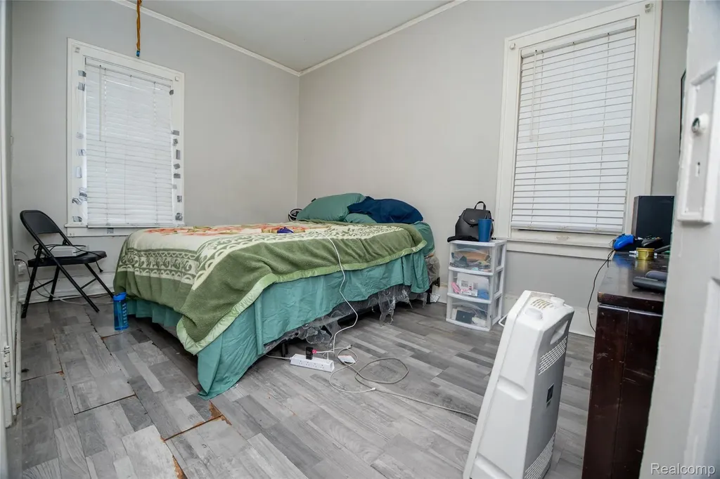 13551 Santa Rosa Drive Detroit City MI 48238