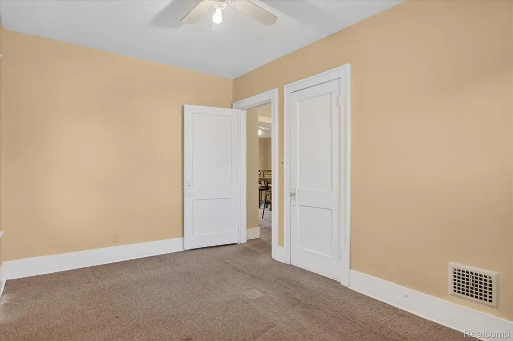 13551 Santa Rosa Drive Detroit City MI 48238