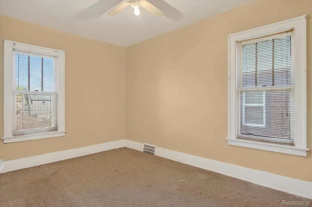 13551 Santa Rosa Drive Detroit City MI 48238