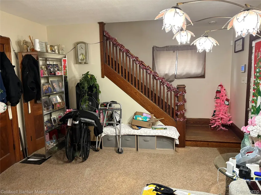 22 Steinbaugh Court Pontiac City MI 48341