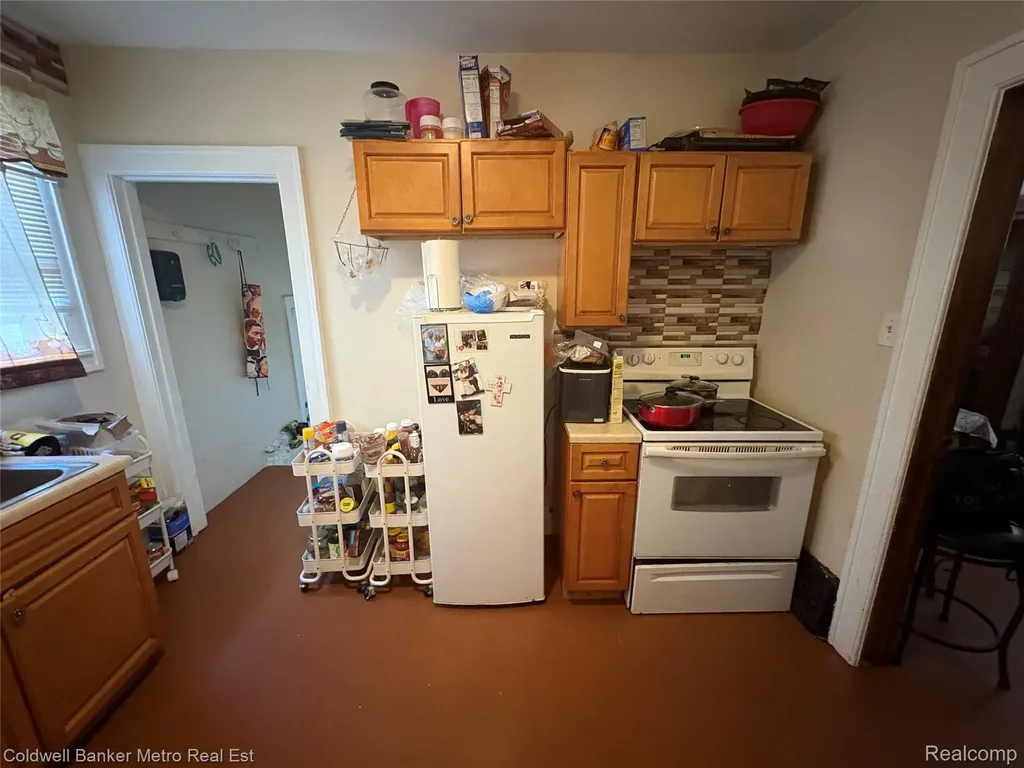 22 Steinbaugh Court Pontiac City MI 48341