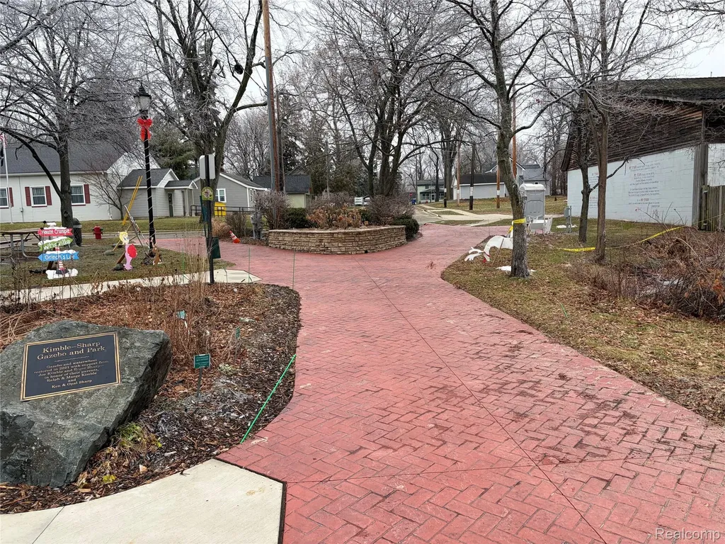 112 Mill Street Linden City MI 48451