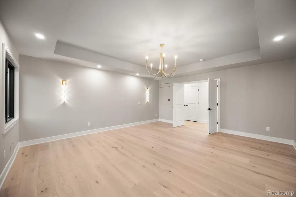 2455 Buckthorn Drive Shelby Charter Township MI 48316