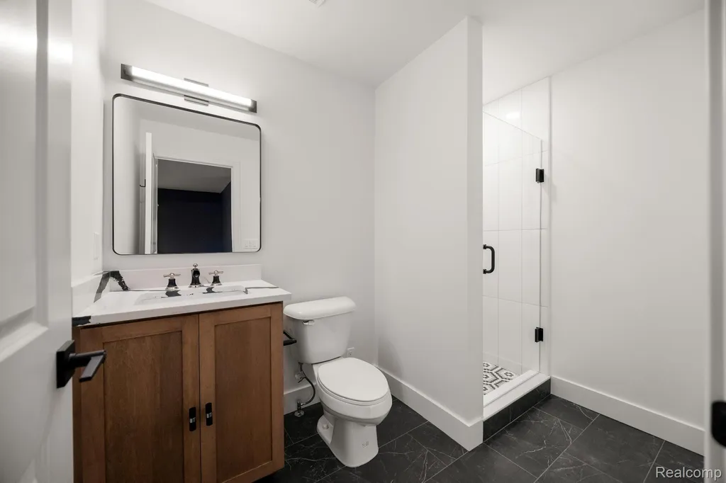 2455 Buckthorn Drive Shelby Charter Township MI 48316