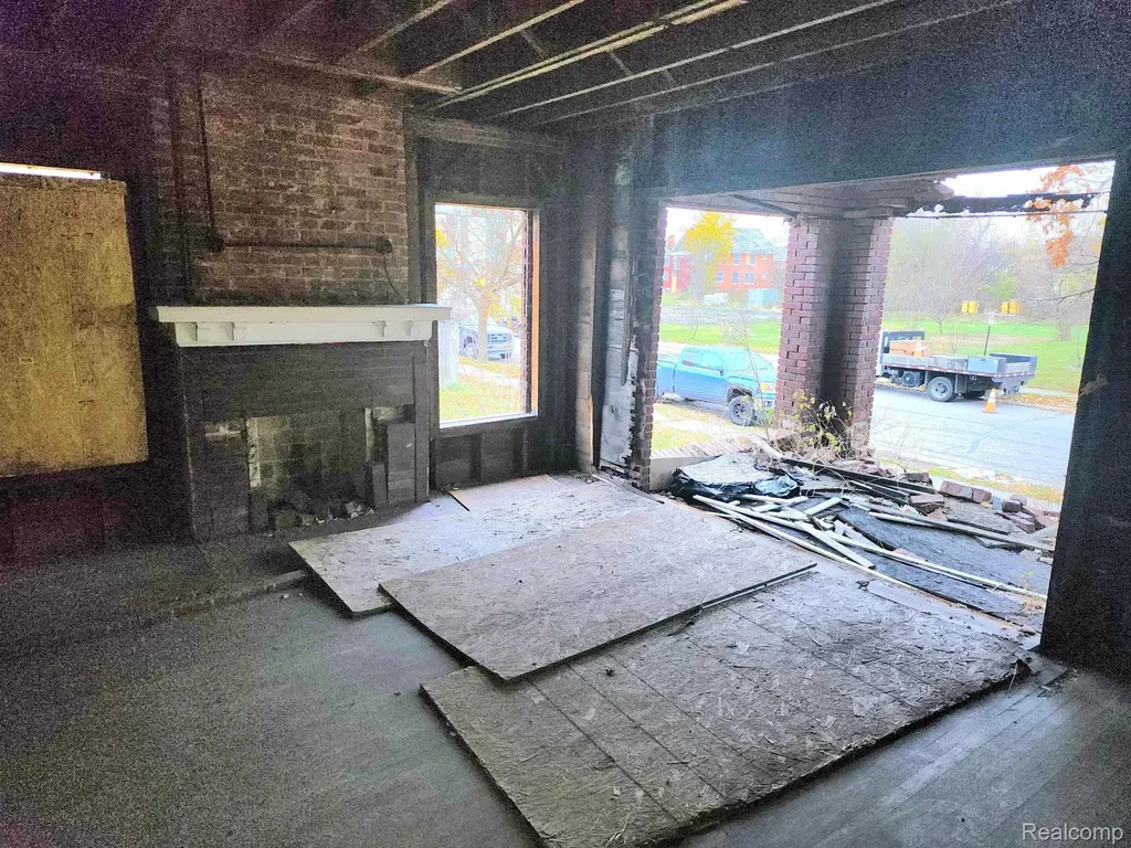 1473 Taylor Street Detroit City MI 48206