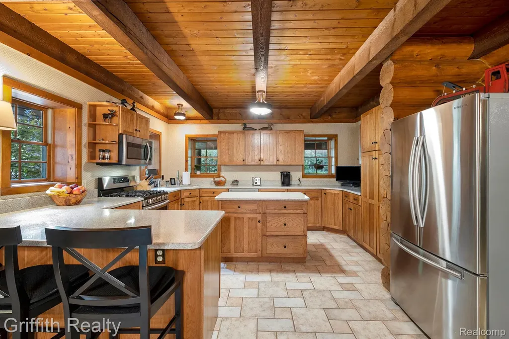 11245 Guyn Drive Brighton Township MI 48114