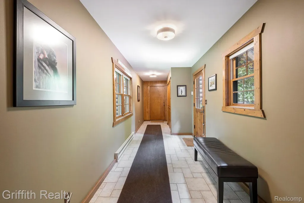11245 Guyn Drive Brighton Township MI 48114