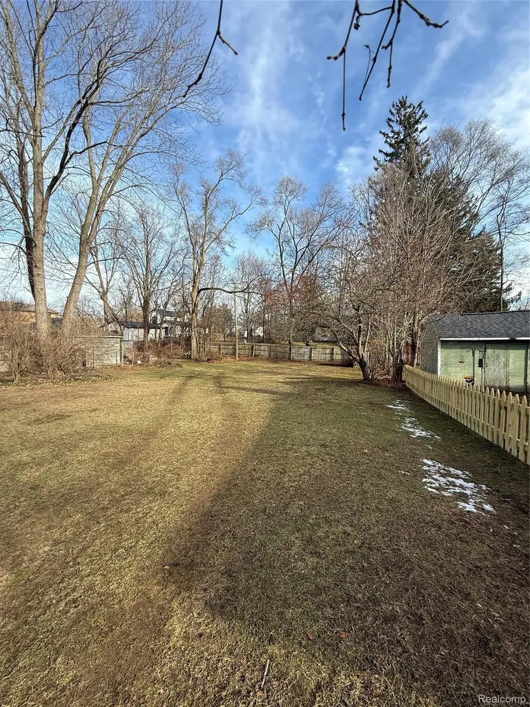 220 Pearl Street Pinckney Village MI 48169