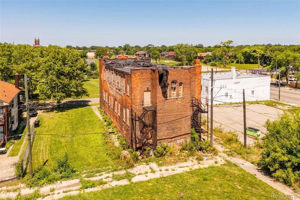 2627 Blaine Street Detroit City MI 48206