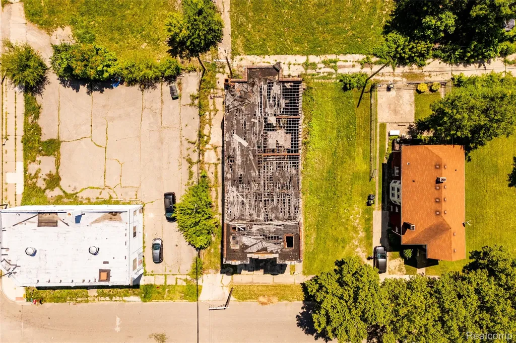 2627 Blaine Street Detroit City MI 48206
