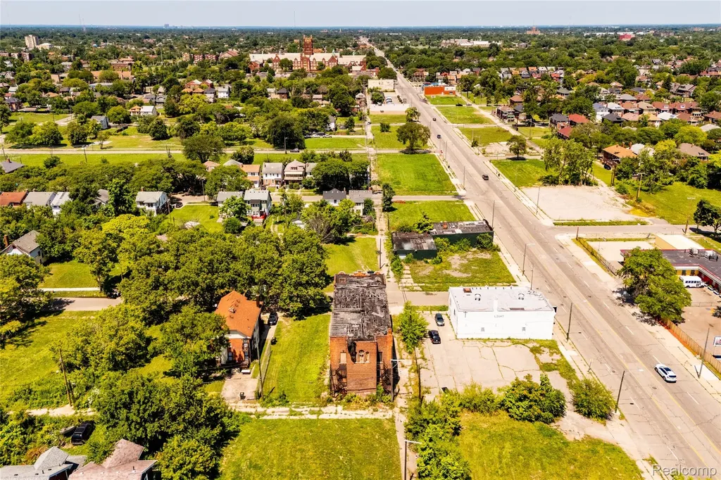 2627 Blaine Street Detroit City MI 48206