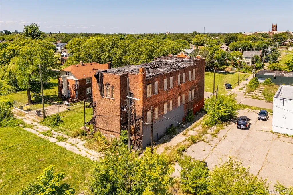 2627 Blaine Street Detroit City MI 48206