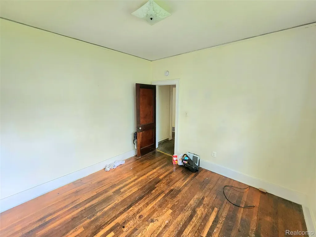 19120 Orleans Street Highland Park City MI 48203