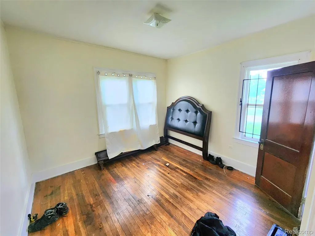 19120 Orleans Street Highland Park City MI 48203