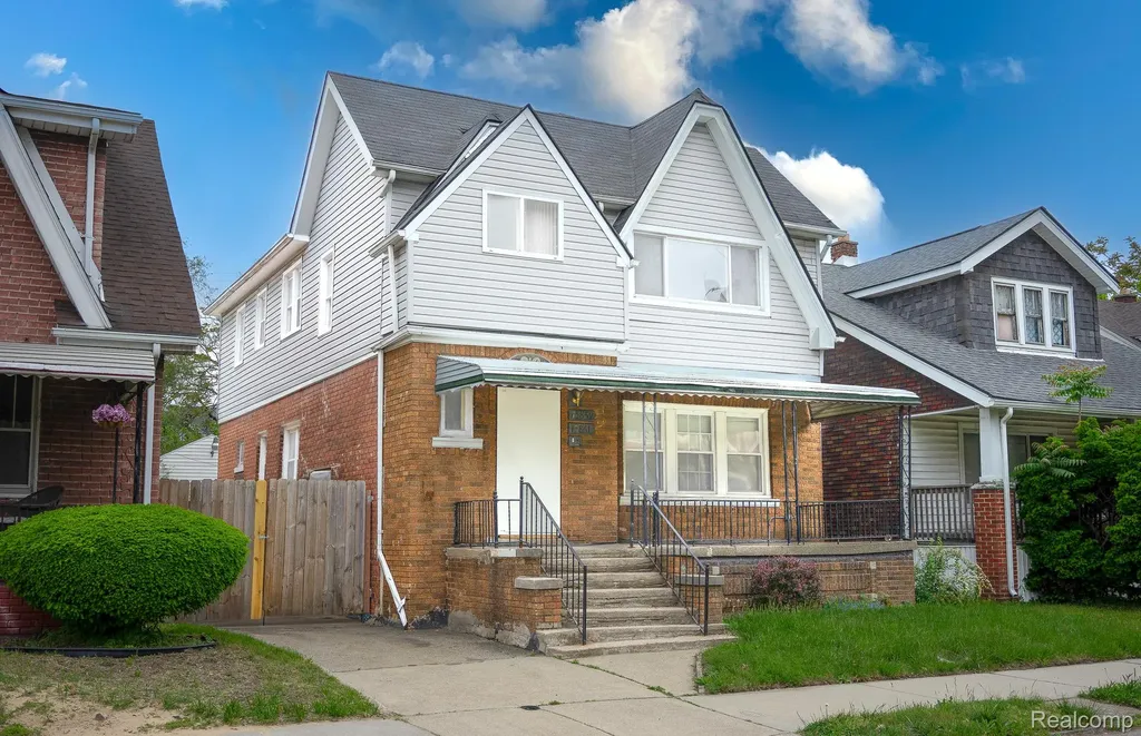 15859 Cloverlawn Street Detroit City MI 48238