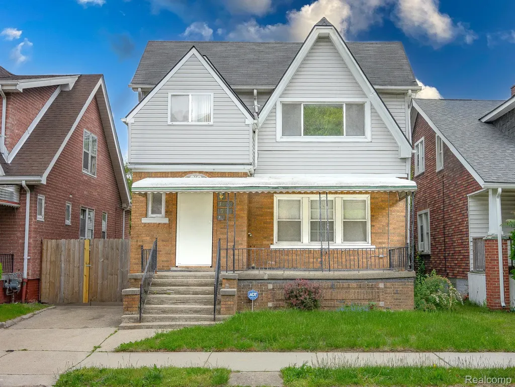 15859 Cloverlawn Street Detroit City MI 48238
