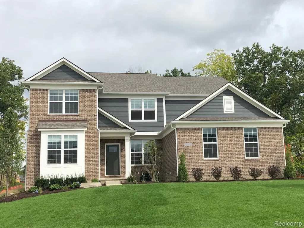58592 Selma Drive Lyon Charter Township MI 48178