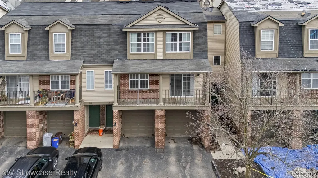 614 Napa Valley Drive Milford Charter Township MI 48381