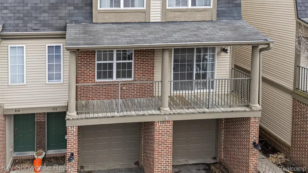 614 Napa Valley Drive Milford Charter Township MI 48381