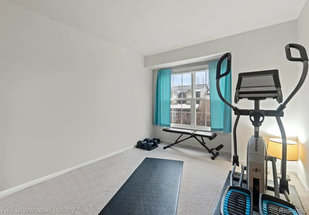 614 Napa Valley Drive Milford Charter Township MI 48381
