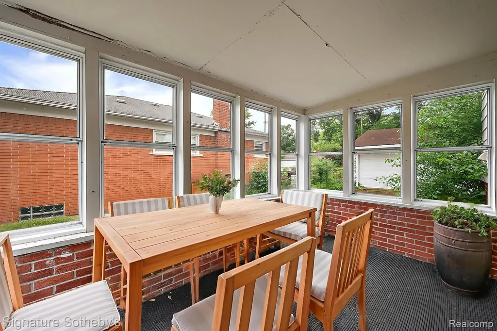3626 Hillside Drive Royal Oak City MI 48073