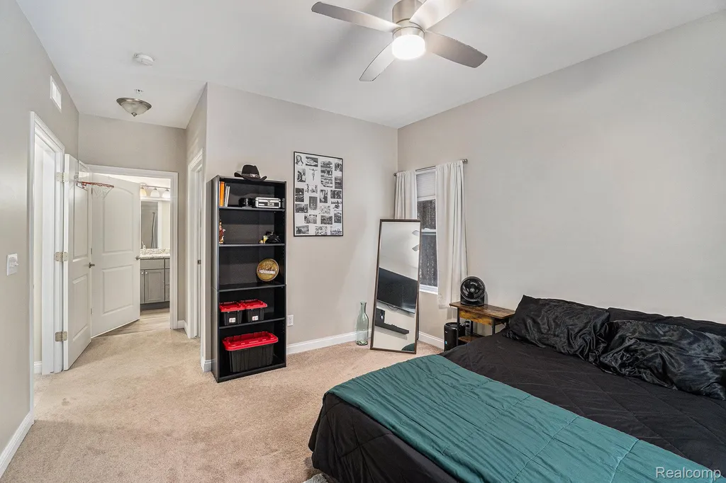 911 Watercress Lane Fenton City MI 48430