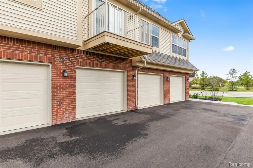 48474 Bridge Way Canton Charter Township MI 48188