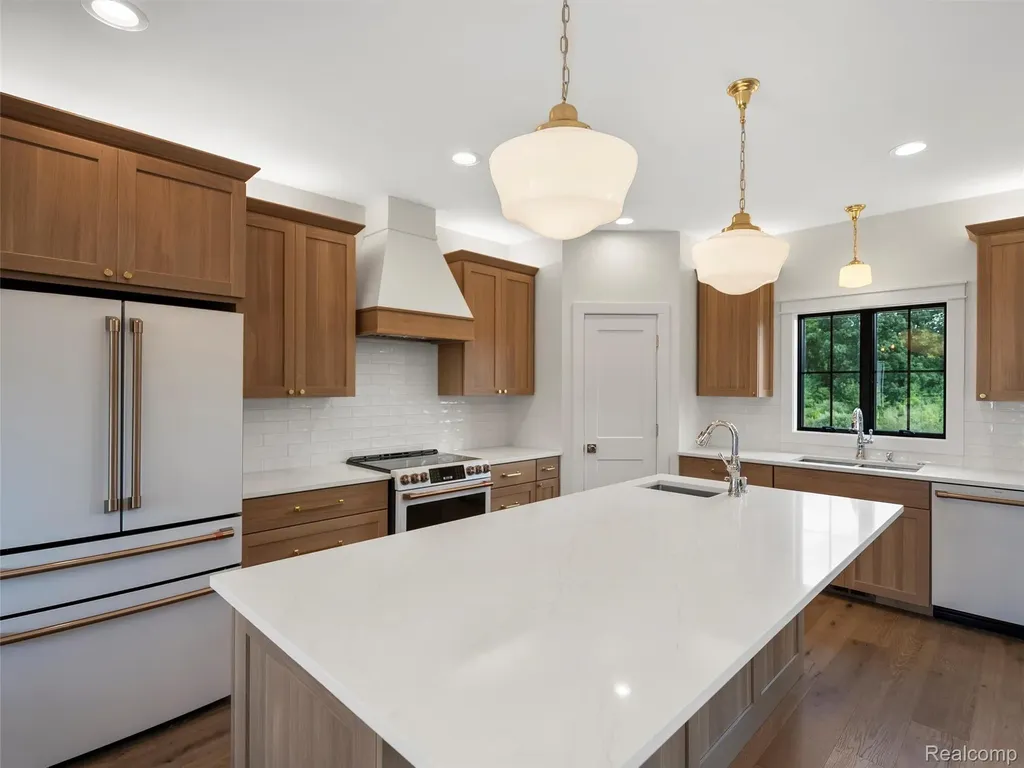 3681 Outback Trail Putnam Township MI 48169