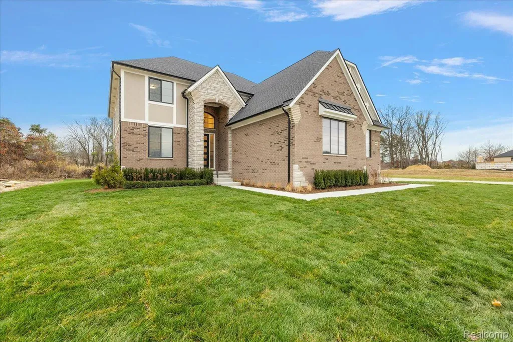 50896 Mistwood Drive Macomb Township MI 48042