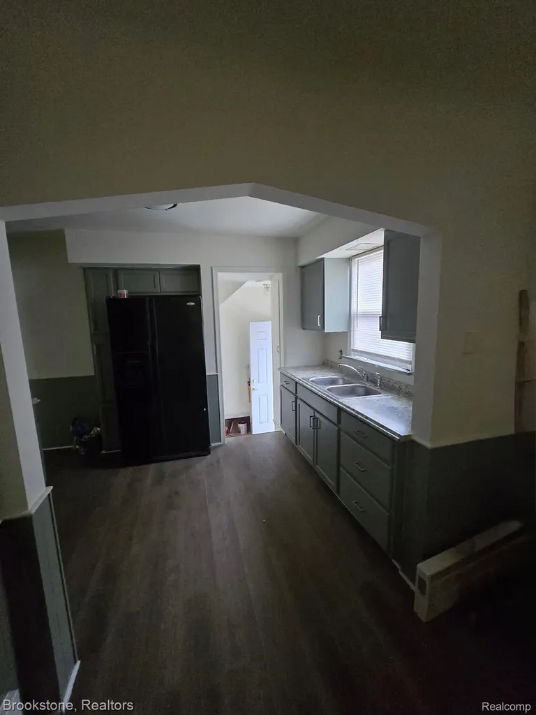 20510 Gilchrist Street Detroit City MI 48235