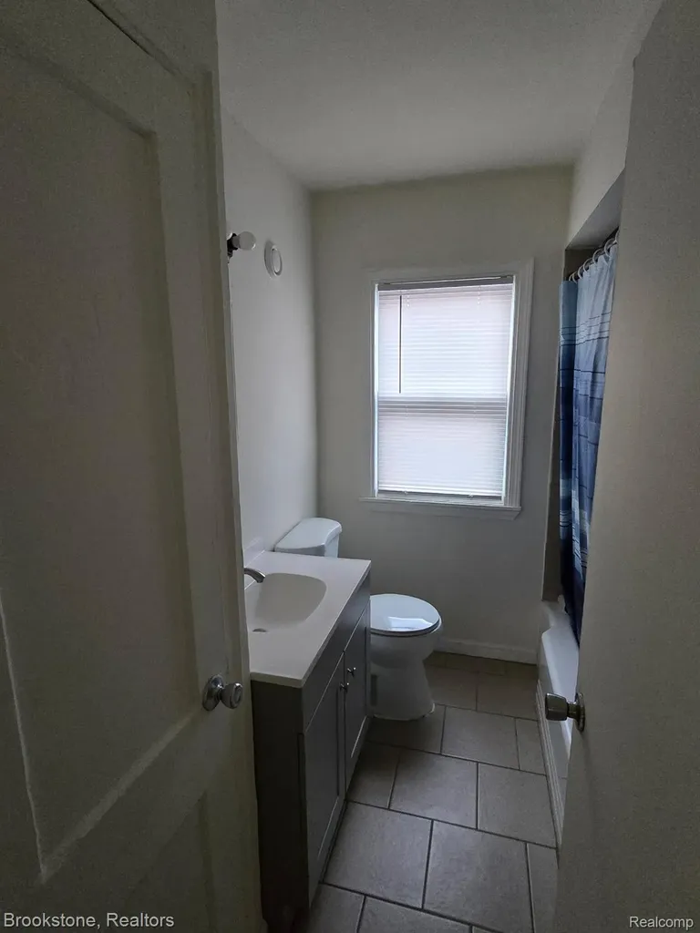 20510 Gilchrist Street Detroit City MI 48235