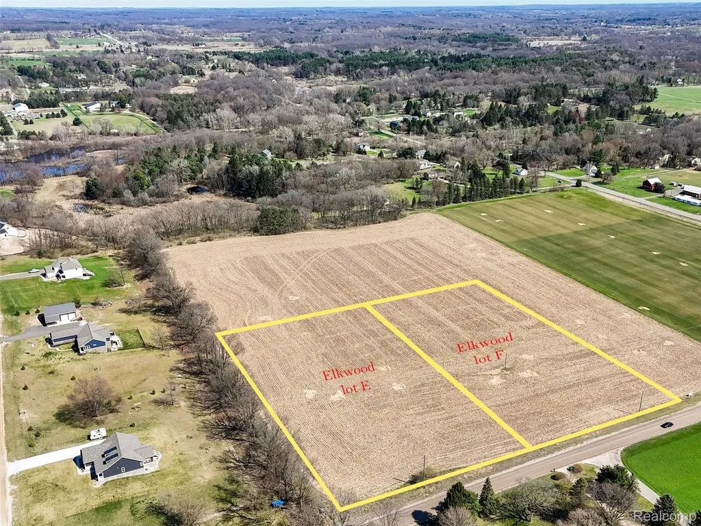 7670 Parshallville Road Hartland Township MI 48430