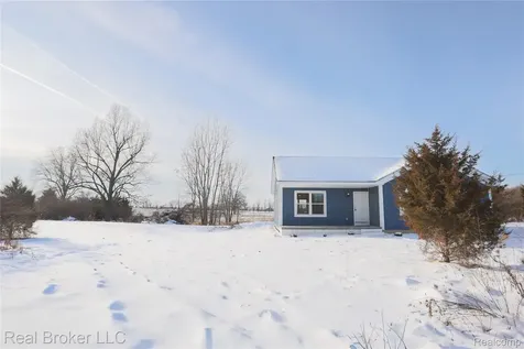 6640 Lemon Road Bancroft Village MI 48414