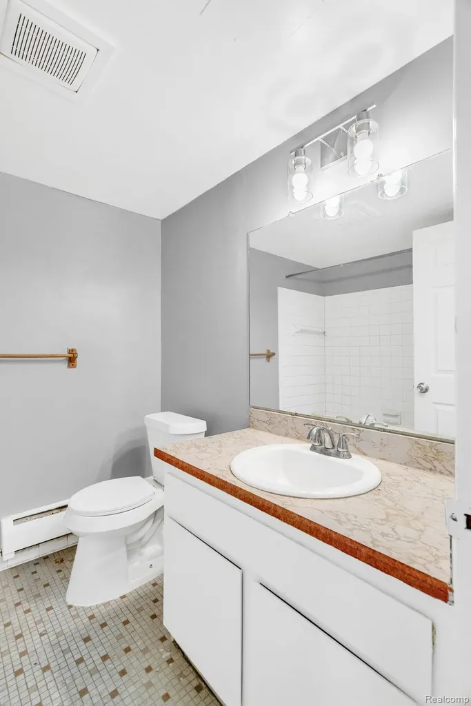 4535 Cadieux Road Detroit City MI 48224
