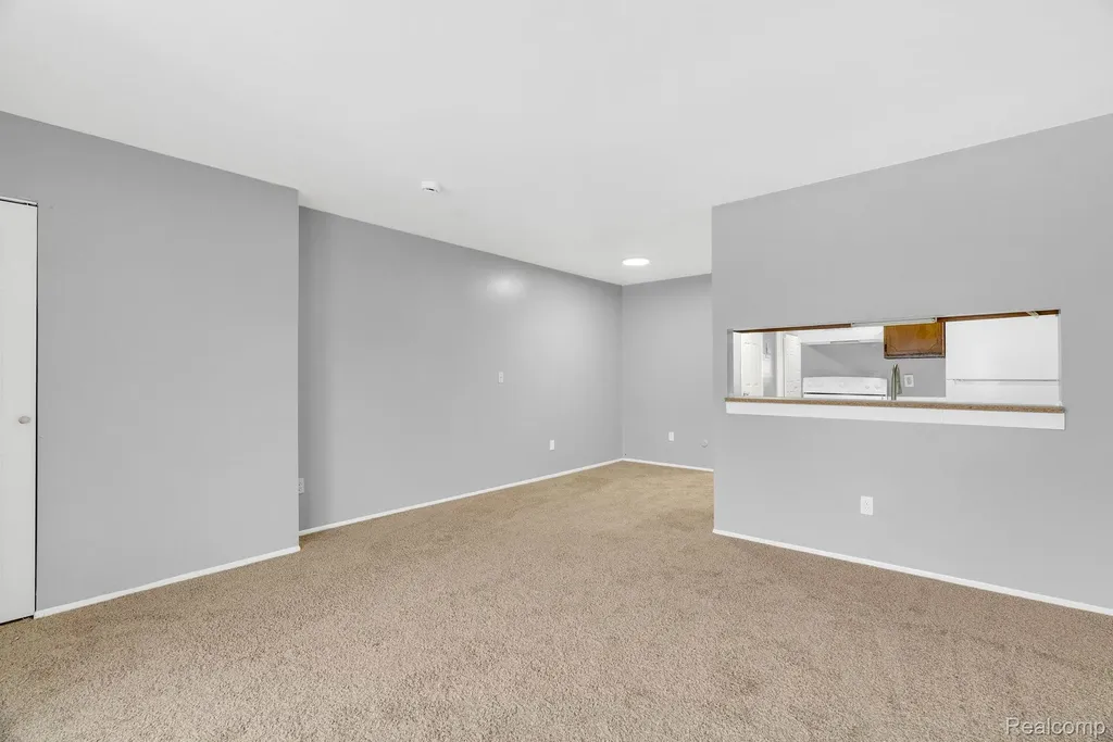 4535 Cadieux Road Detroit City MI 48224