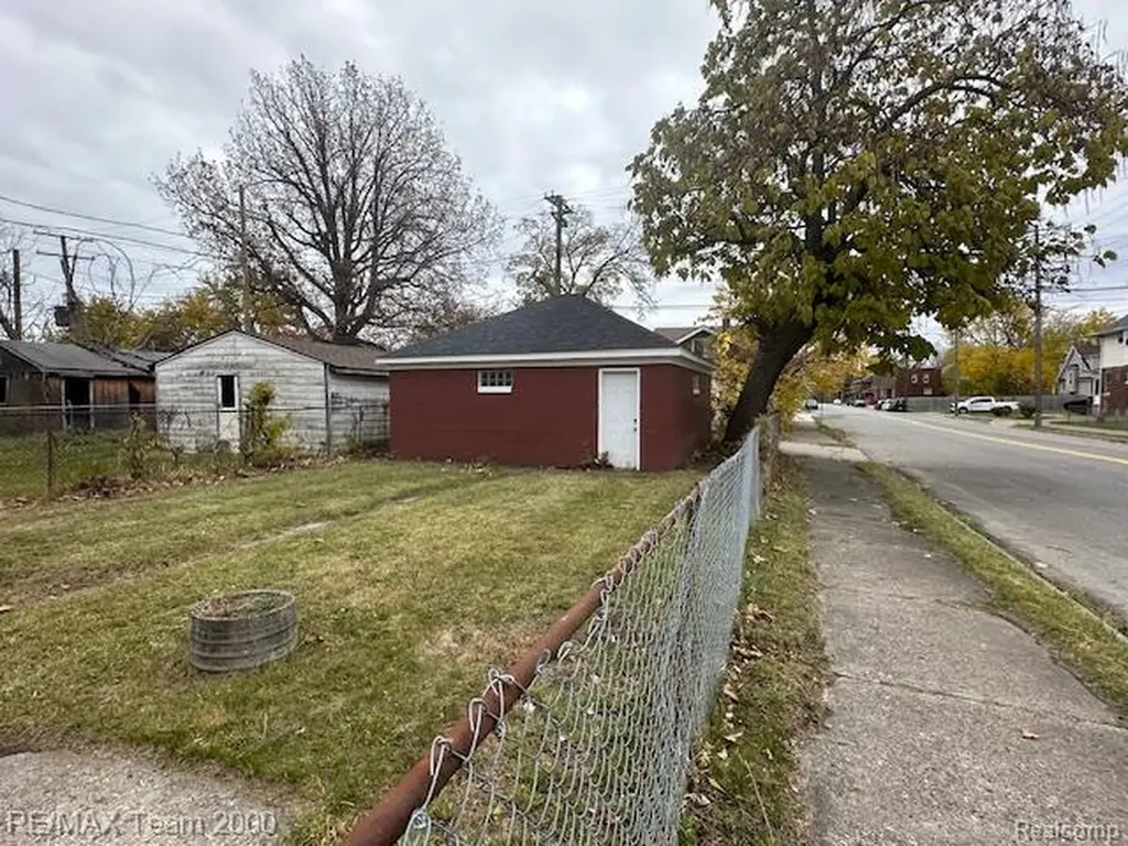 502 Harmon Street Detroit City MI 48202