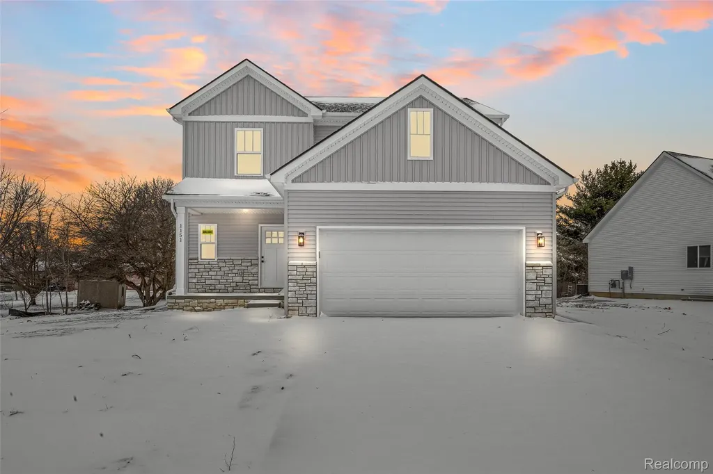 1151 Brendan Bay Drive Grand Blanc City MI 48439