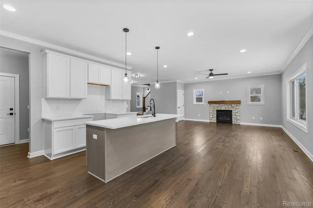 1151 Brendan Bay Drive Grand Blanc City MI 48439