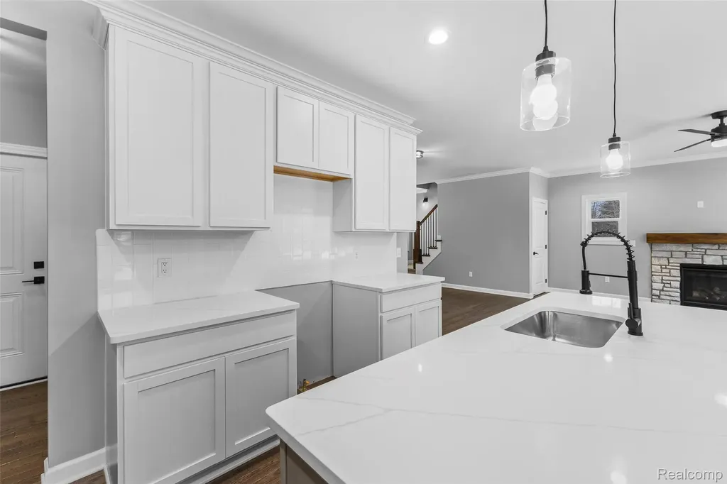 1151 Brendan Bay Drive Grand Blanc City MI 48439