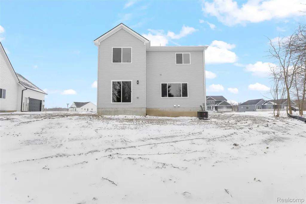 1151 Brendan Bay Drive Grand Blanc City MI 48439