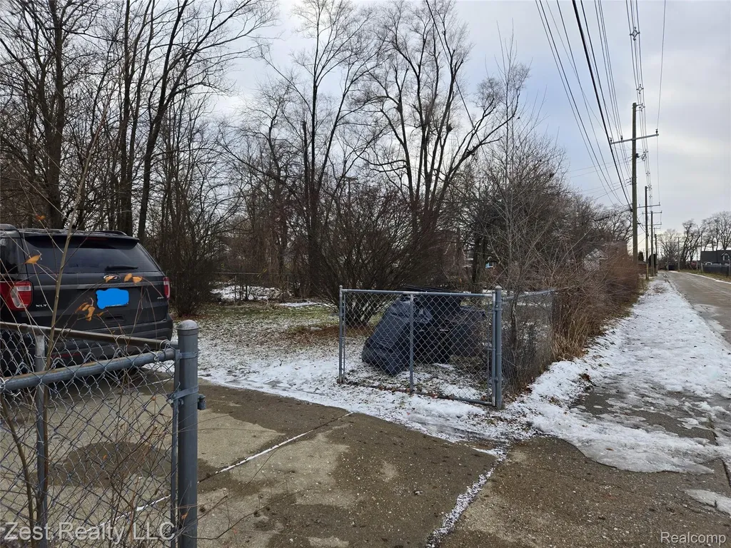 21433 Bethlawn Boulevard Royal Oak Charter Township MI 48220