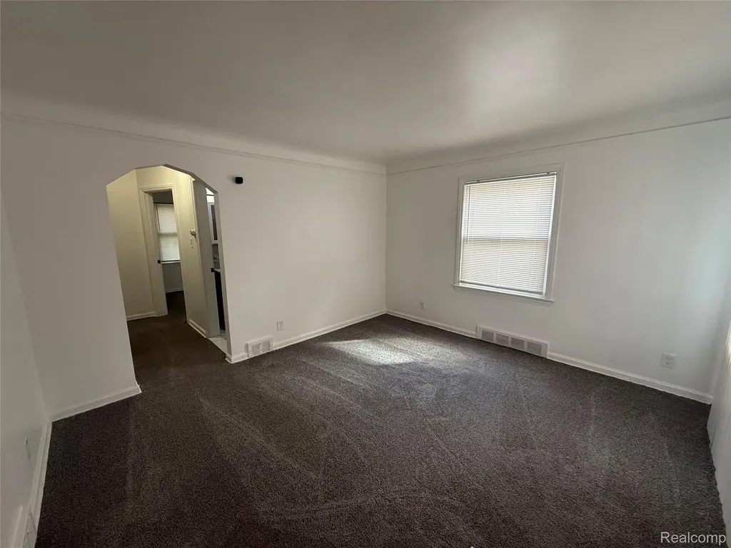 16083 Manning Street Detroit City MI 48205