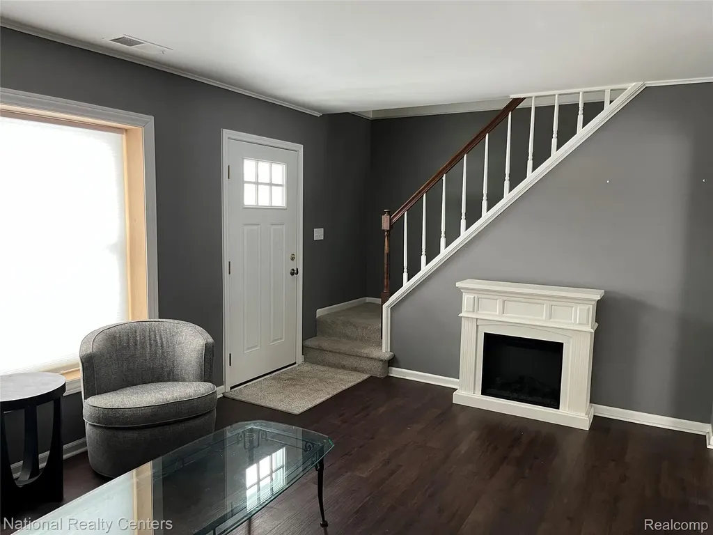 1200 Marseille Court Rochester Hills City MI 48307
