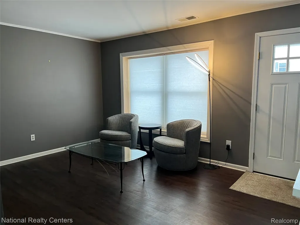 1200 Marseille Court Rochester Hills City MI 48307