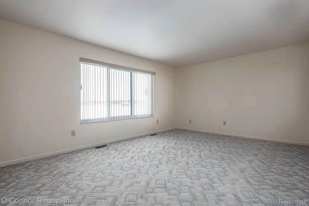1660 River Road Marysville City MI 48040