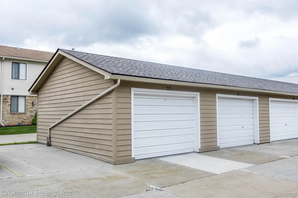 1660 River Road Marysville City MI 48040