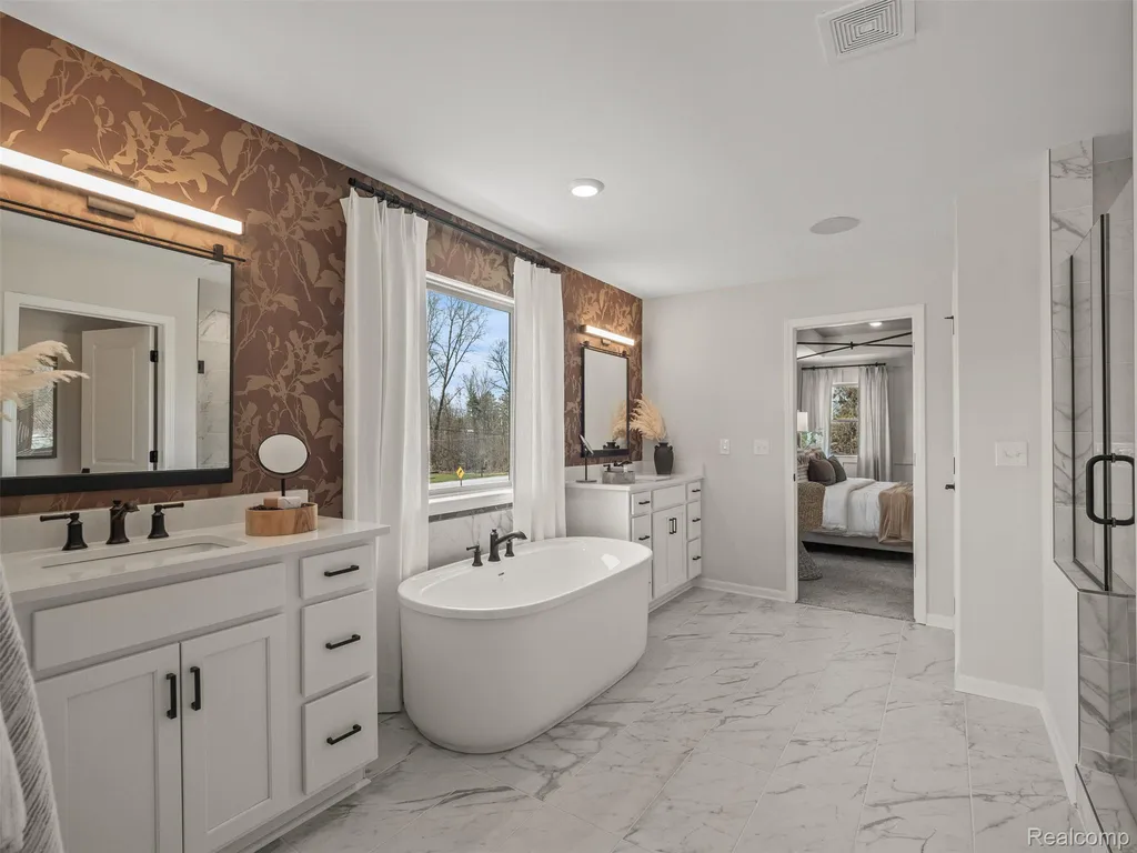 12234 Romeo Lane Washington Township MI 48094