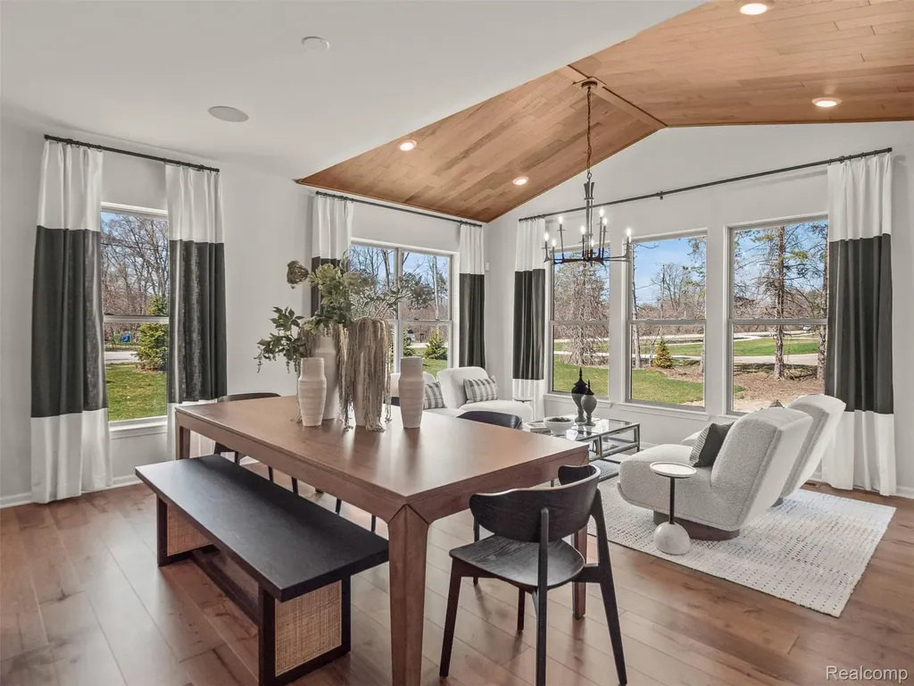 12234 Romeo Lane Washington Township MI 48094