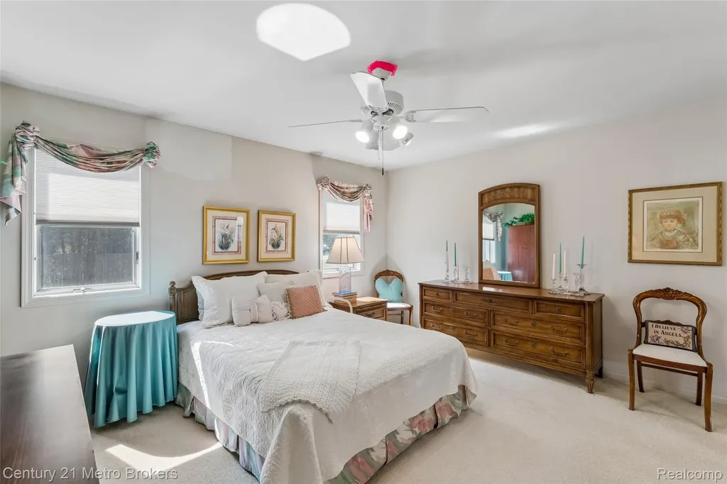 5464 N Seymour Road Flushing Charter Township MI 48433