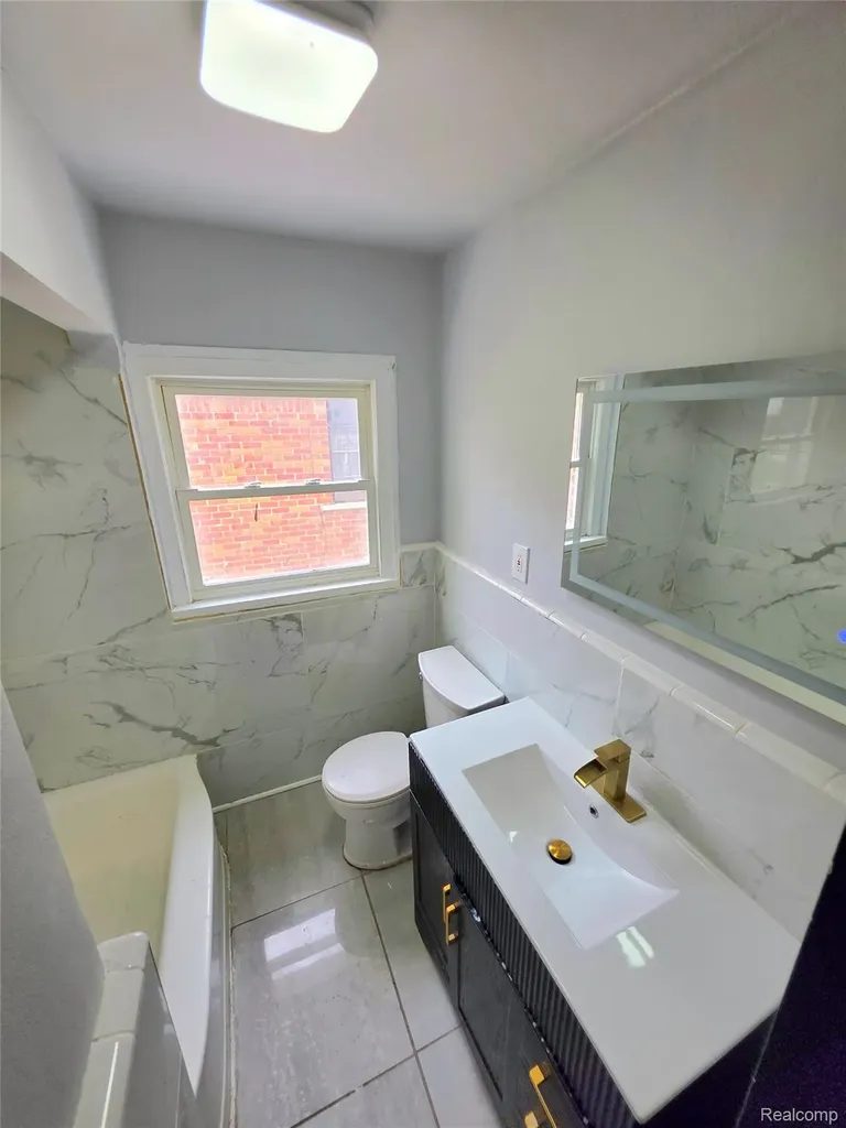 12083 Stahelin Avenue Detroit City MI 48228